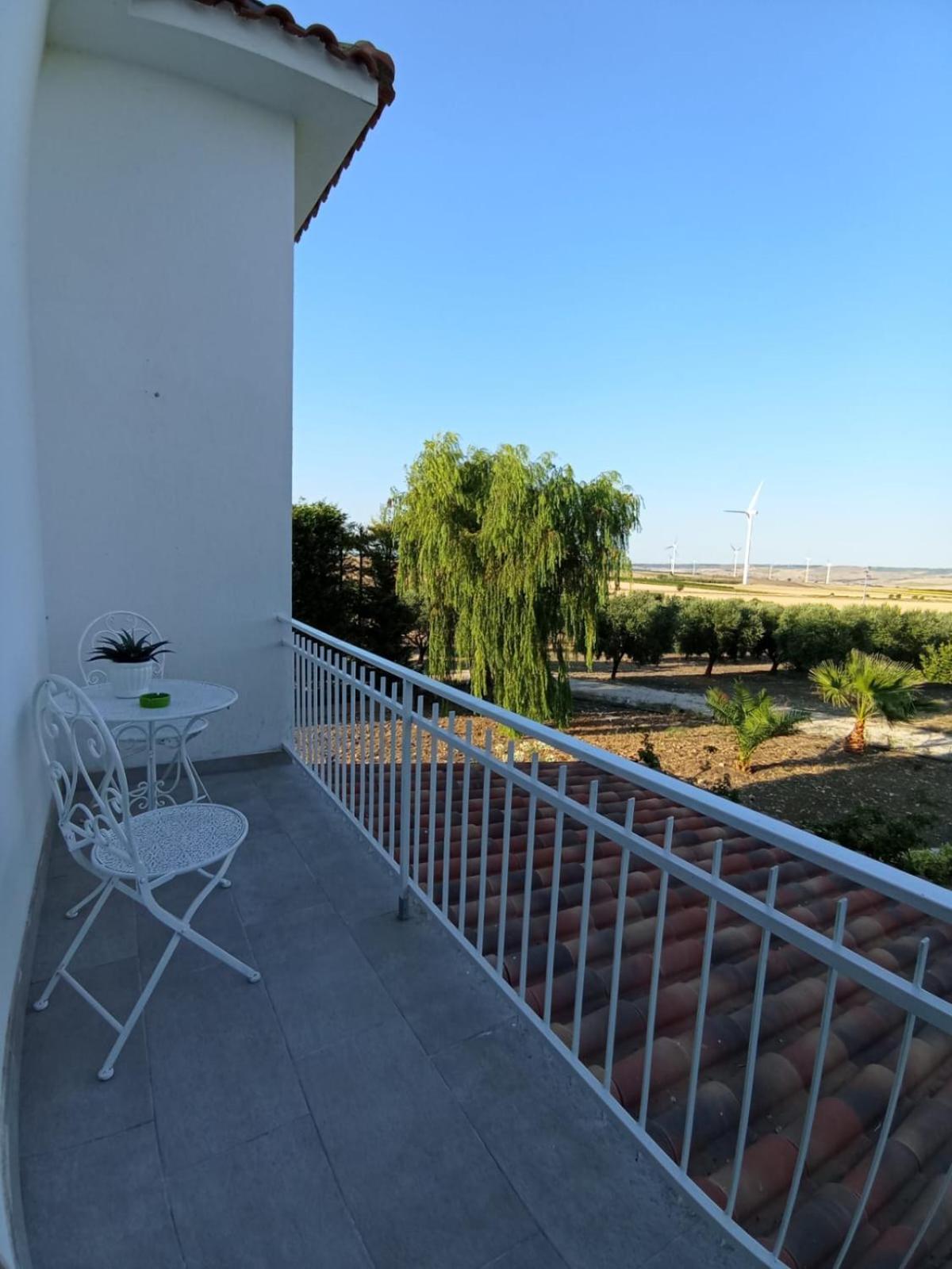 Tenuta Viale Degli Ulivi San Martino in Pensilis Exteriér fotografie